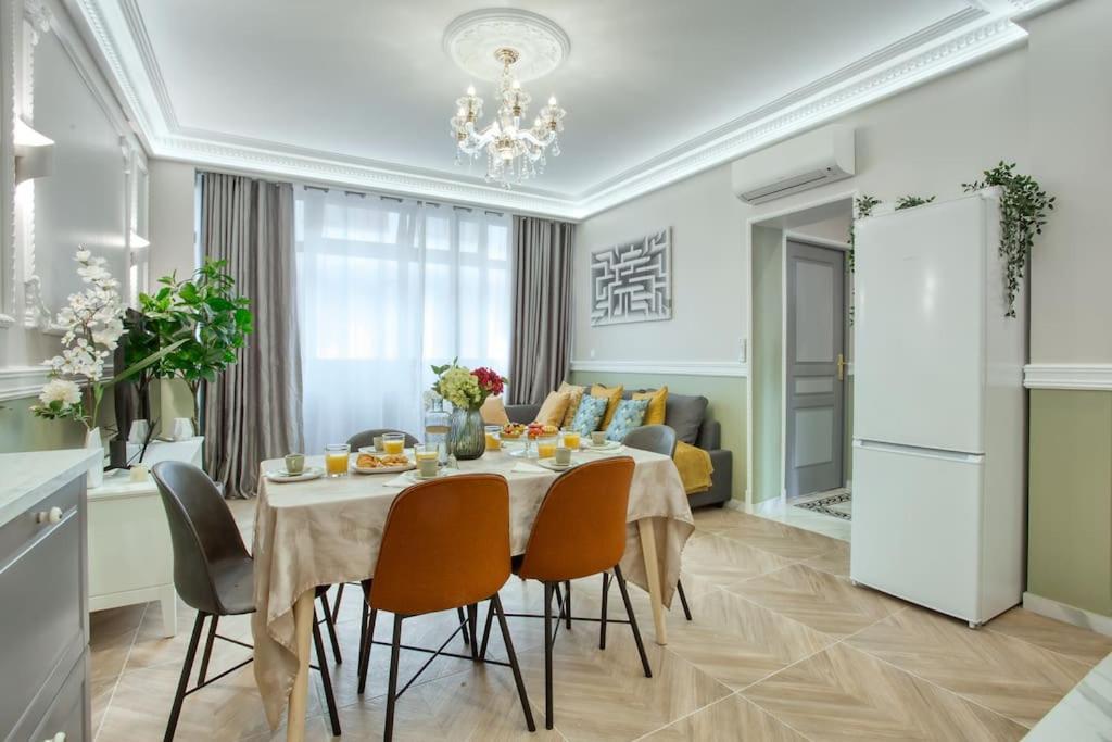 Charming New 2 Bedrooms With Aircon Appartement